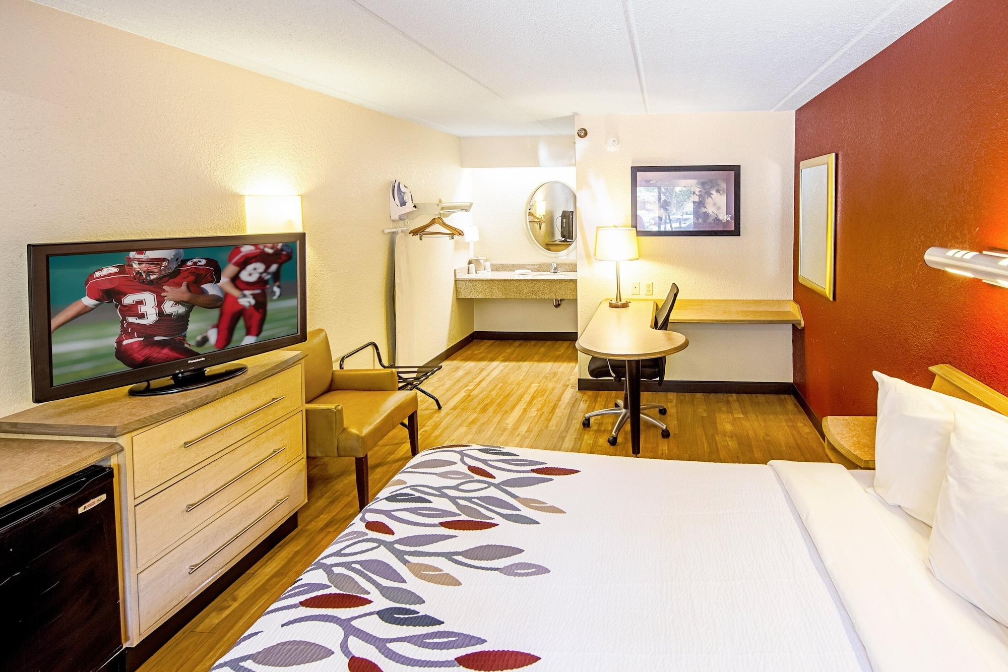 Red Roof Inn Florence - Civic Center Экстерьер фото
