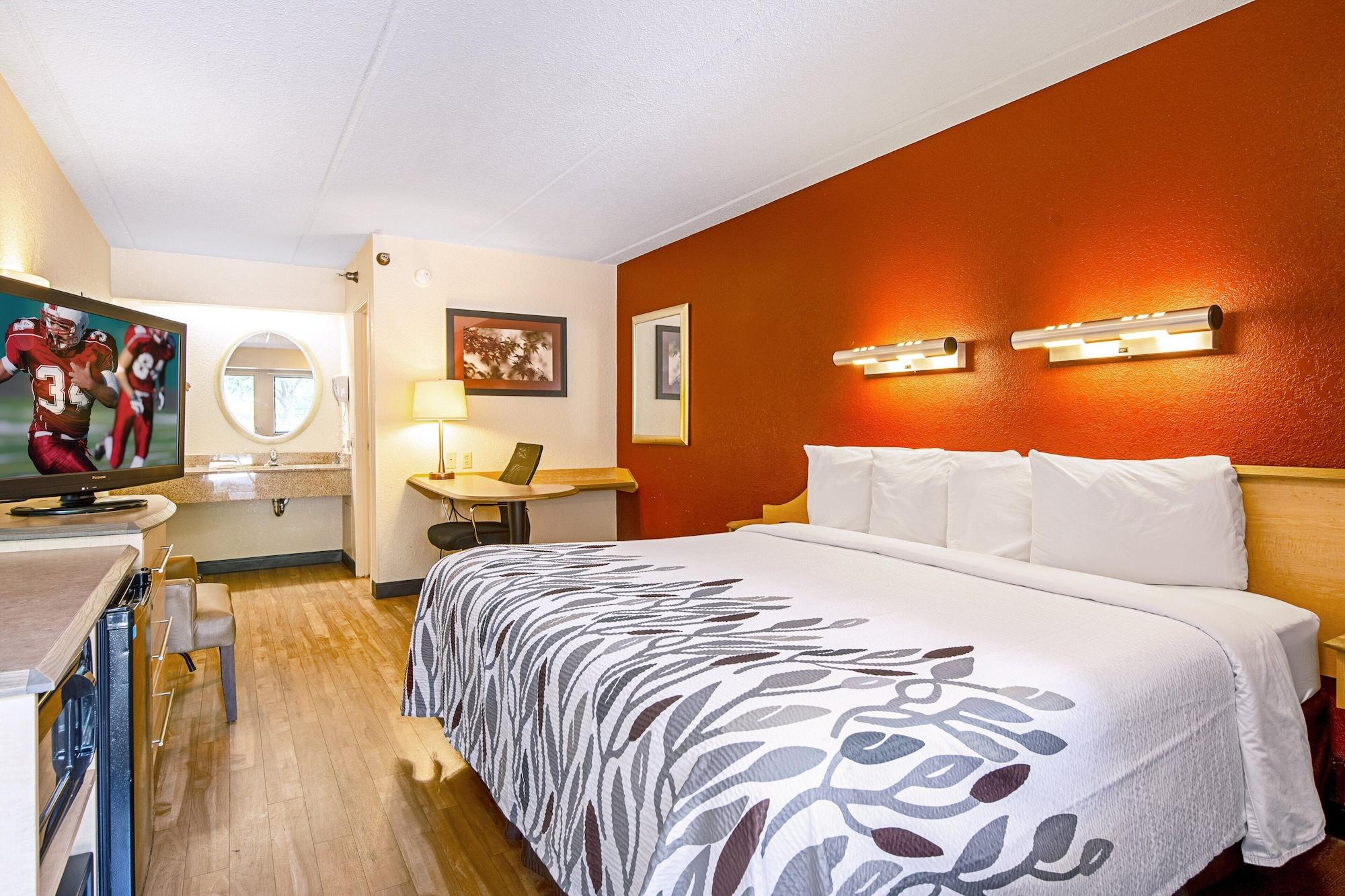 Red Roof Inn Florence - Civic Center Экстерьер фото