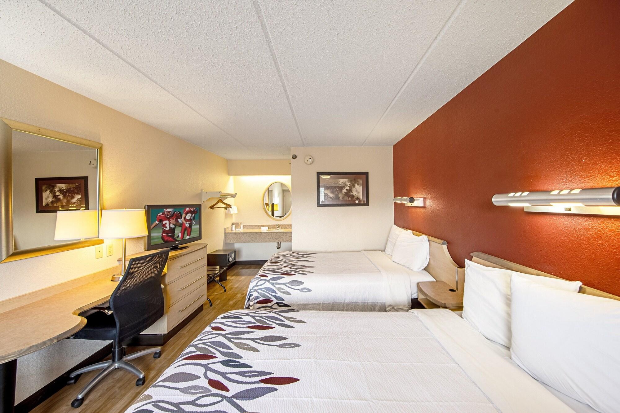 Red Roof Inn Florence - Civic Center Экстерьер фото